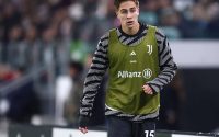 Bóng đá Ý 16/4: Juventus nhanh chóng giữ chân sao trẻ